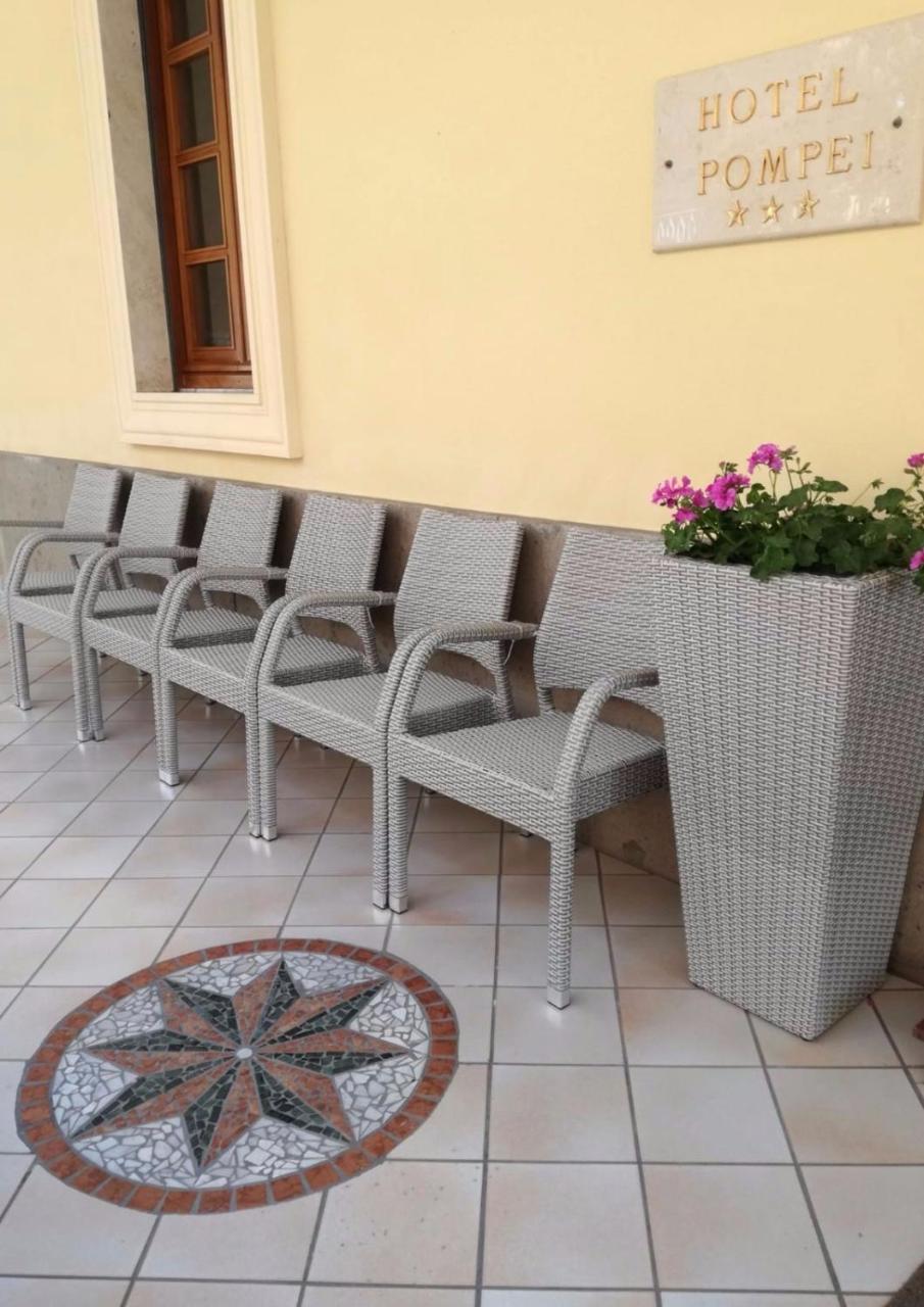Hotel Pompei 菲乌吉 外观 照片